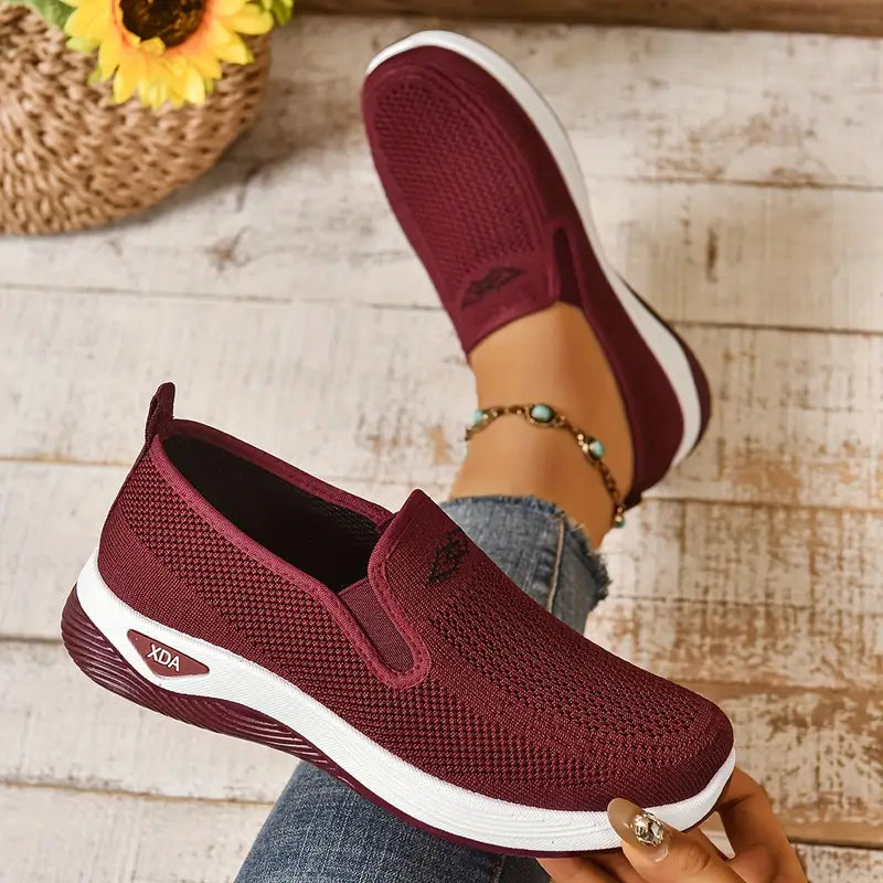 Lightweight walking shoes