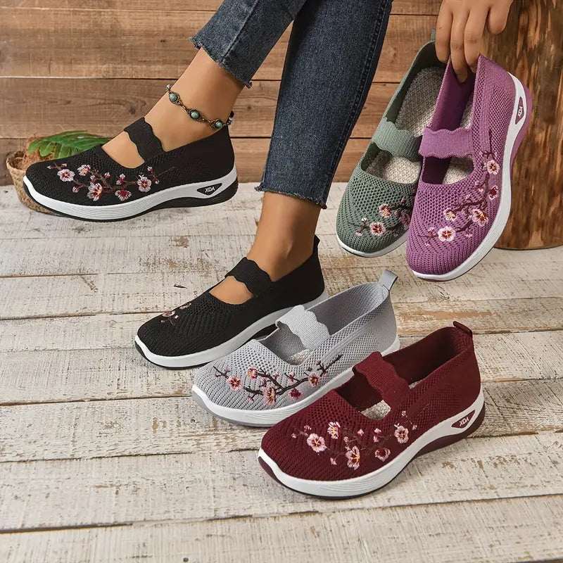Ana - Comfortable RelaxFit trainers for walking