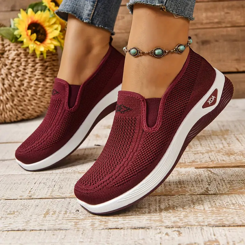 Lightweight walking shoes