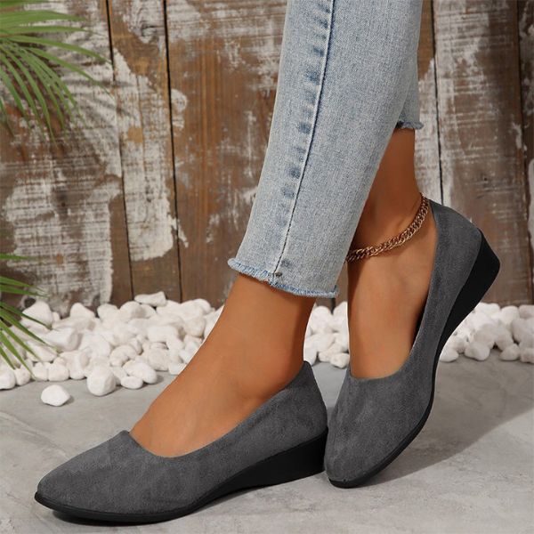 Amalia - Comfortable and lightweight shoes