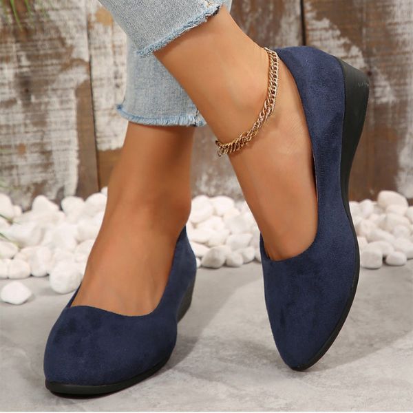 Amalia - Comfortable and lightweight shoes