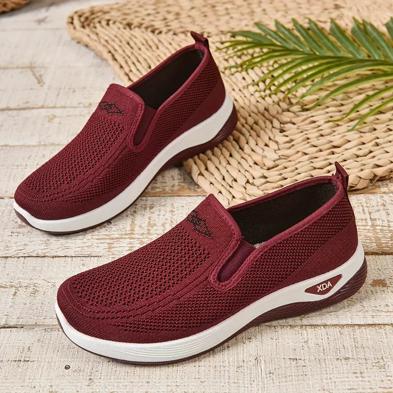 Lightweight walking shoes