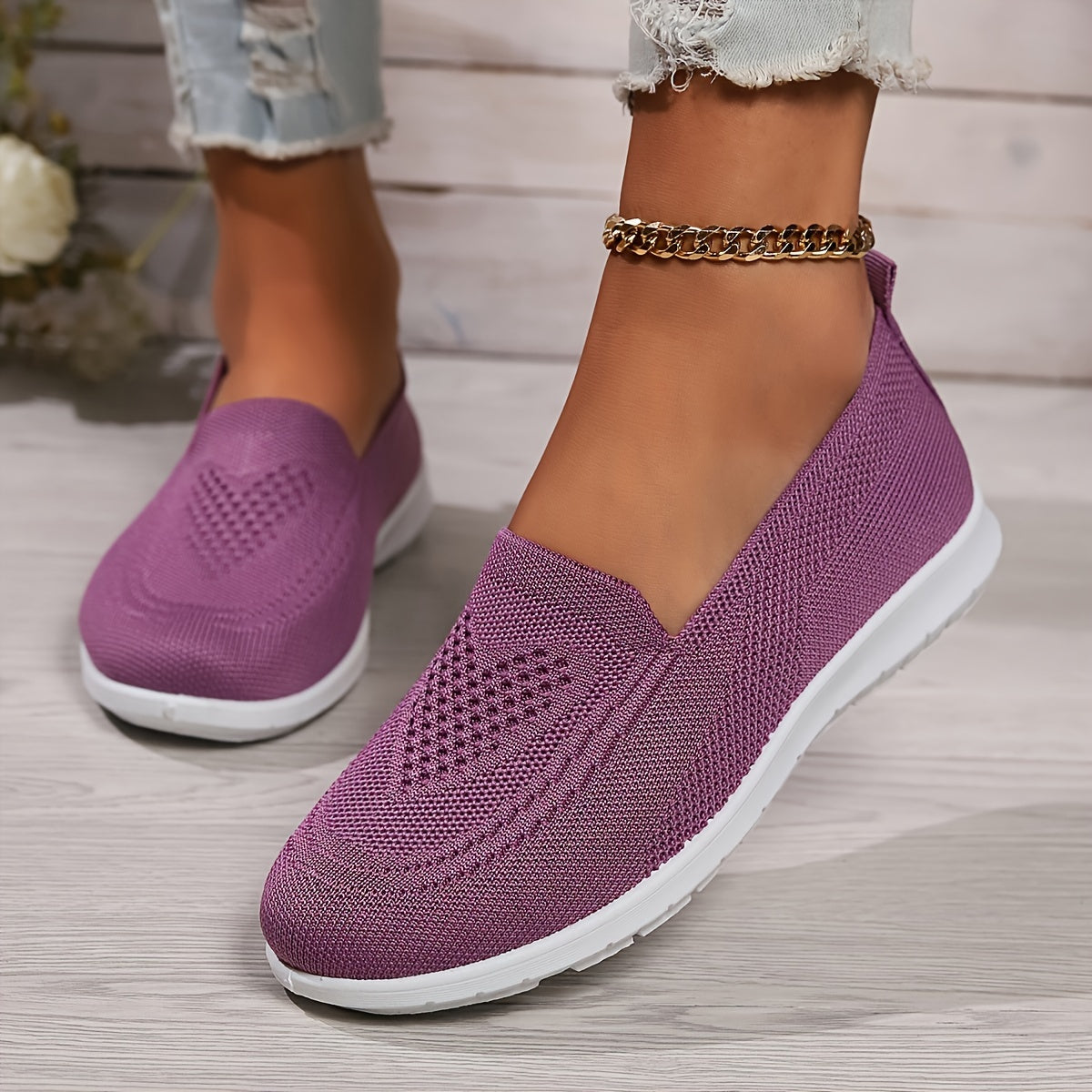 Eva - Comfortable Walking Shoes