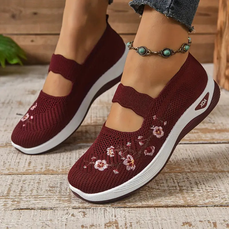Ana - Comfortable RelaxFit trainers for walking
