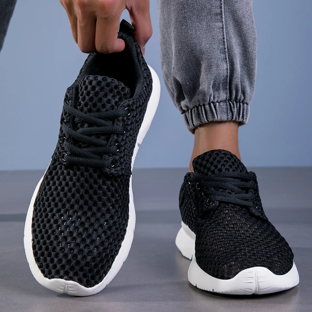 Mesh trainers