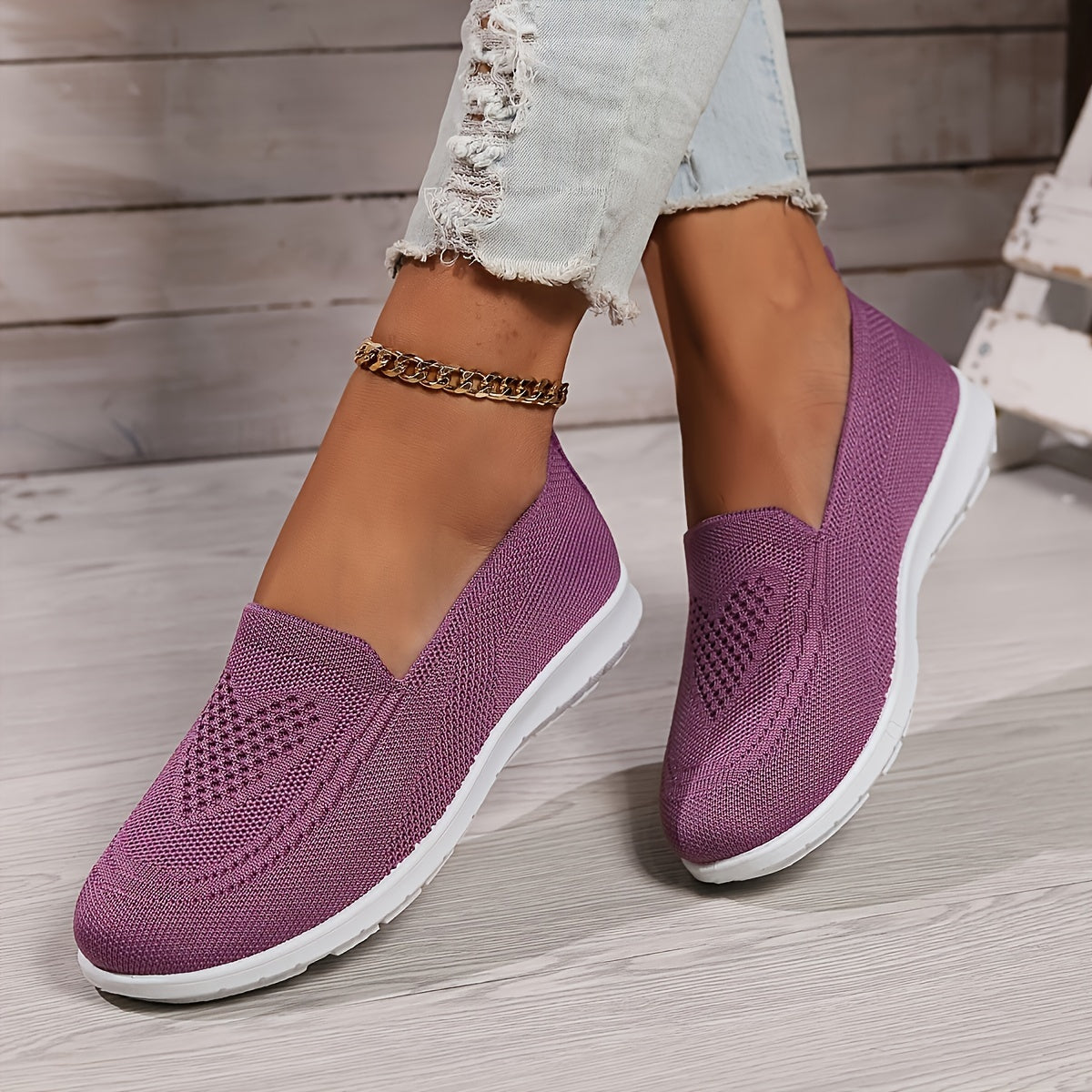 Eva - Comfortable Walking Shoes
