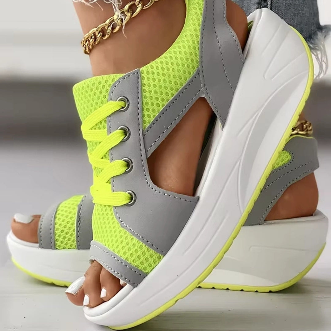 Celia - Stylish and comfortable trainers