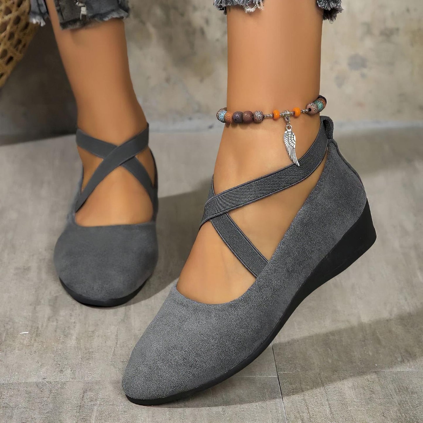 Elvira - Comfortable and lightweight shoes