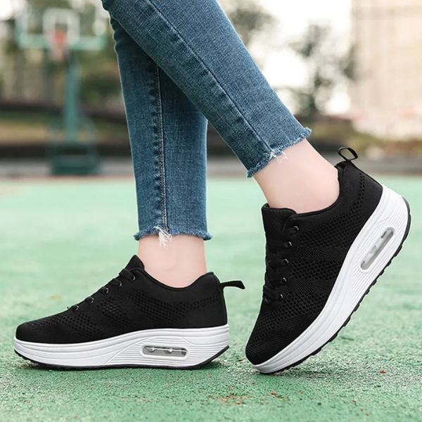 Volmena - Comfortable trainers