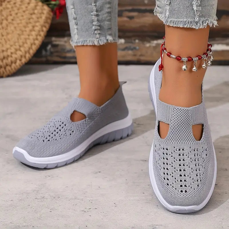 Breathable trainers for women