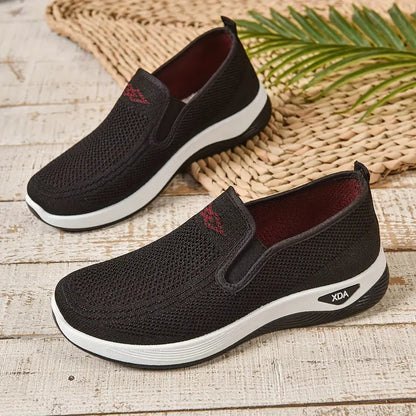 Lightweight walking shoes