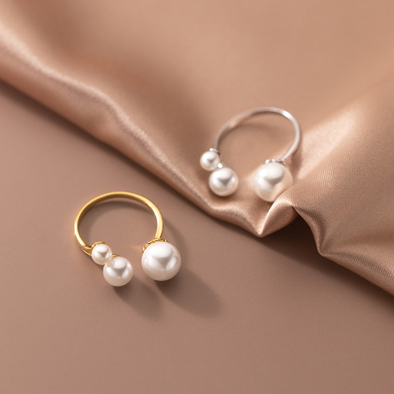 Adjustable Trio Pearl Ring