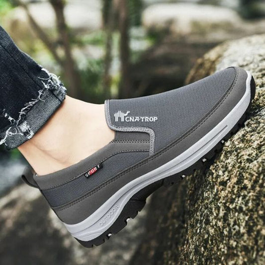 Adrián - Comfortable Trainers