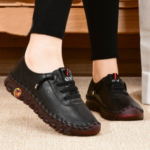 Aria - Comfortable walking shoes