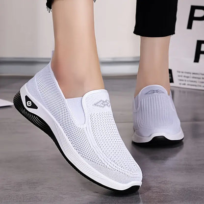 Casual sports shoes for women