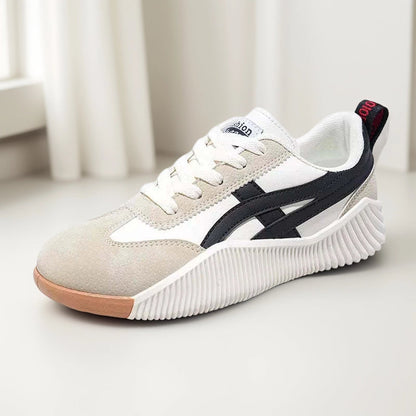 Fashion - Comfortable trainers